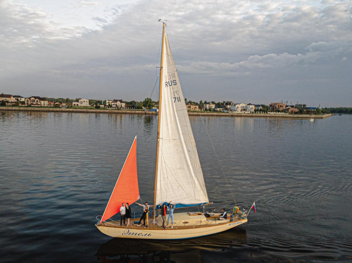 Парусная яхта Веста Саратов