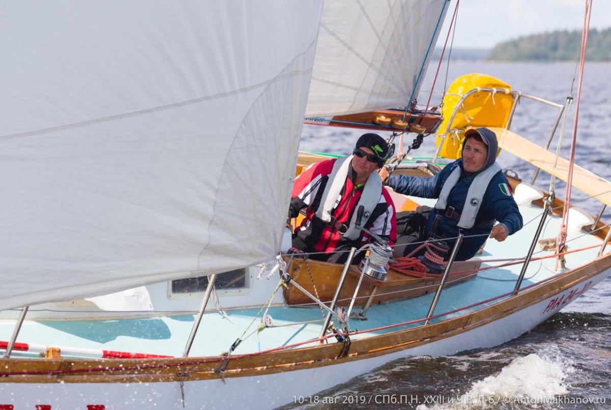 Крейсерская яхта л-6