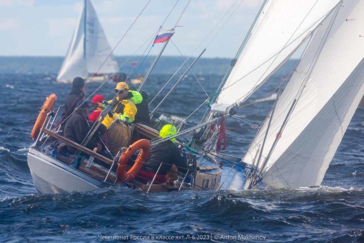 Яхта "Ассоциация"