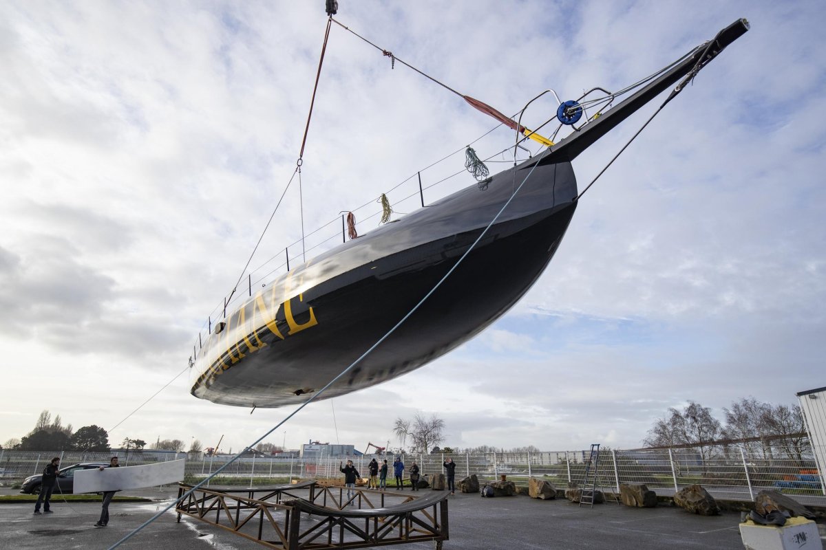 Яхта IMOCA класса open 60: