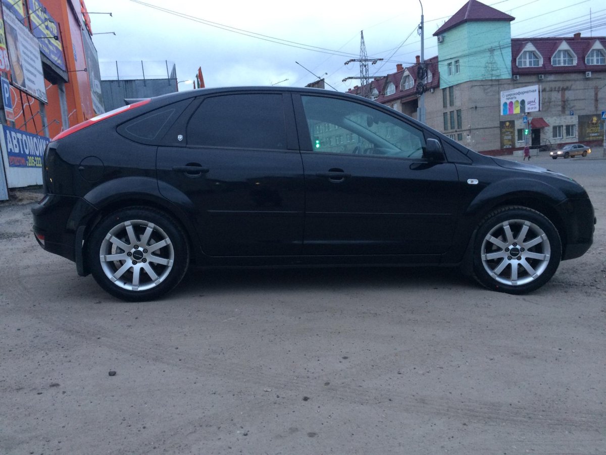 Форд фокус 2 хэтчбек r17