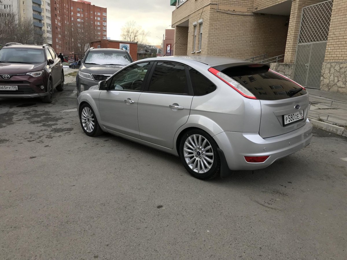 Ford Focus 2 хэтчбек r18