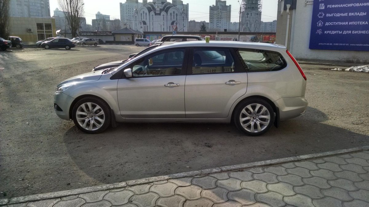 Ford Focus 2 универсал r17