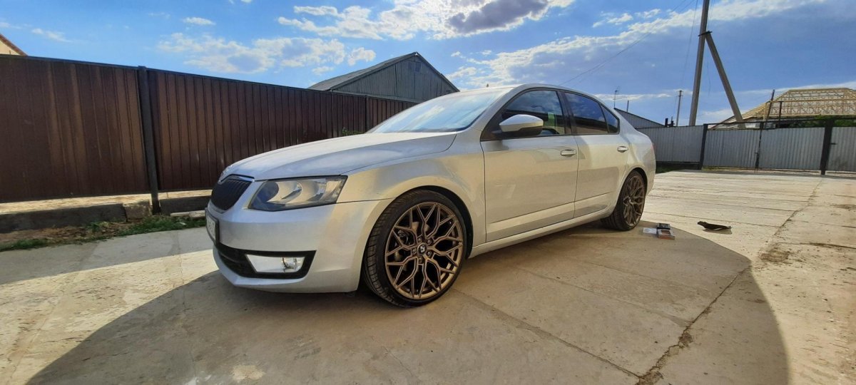 Октавия а7 r20