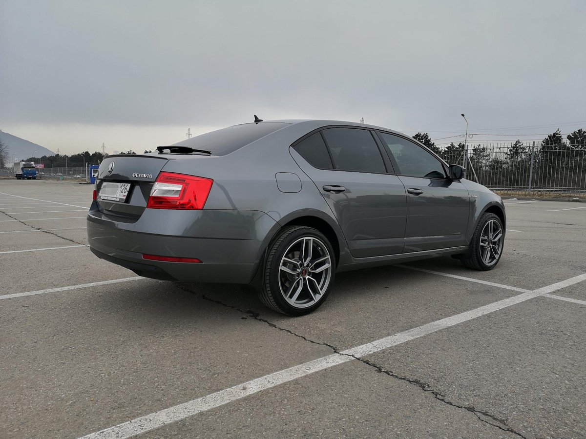 Октавия а7 колеса r18