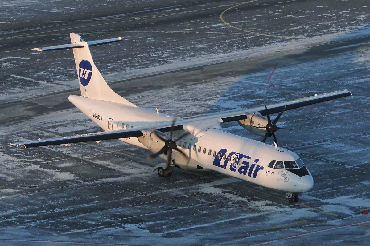 ATR 72-500 самолет