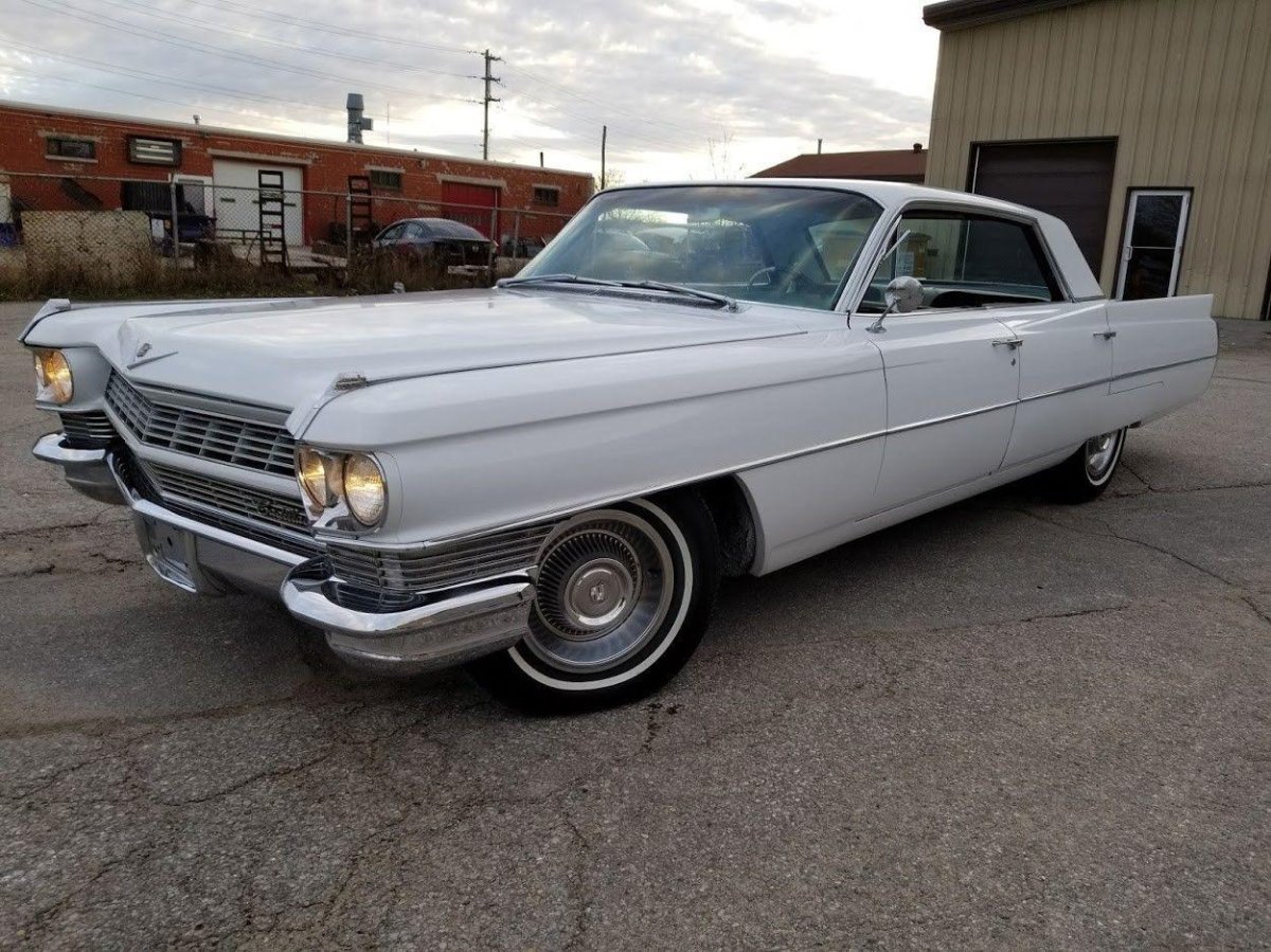 Cadillac 1964