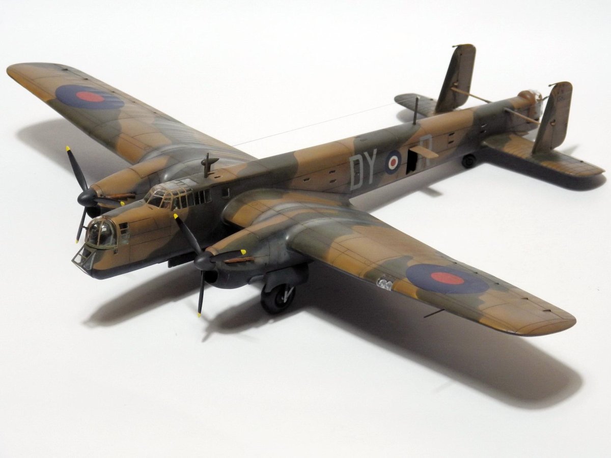 Armstrong Whitworth a.w.38 Whitley