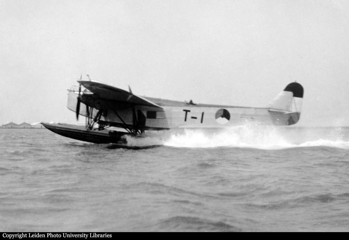 Британский торпедоносец Свордфиш