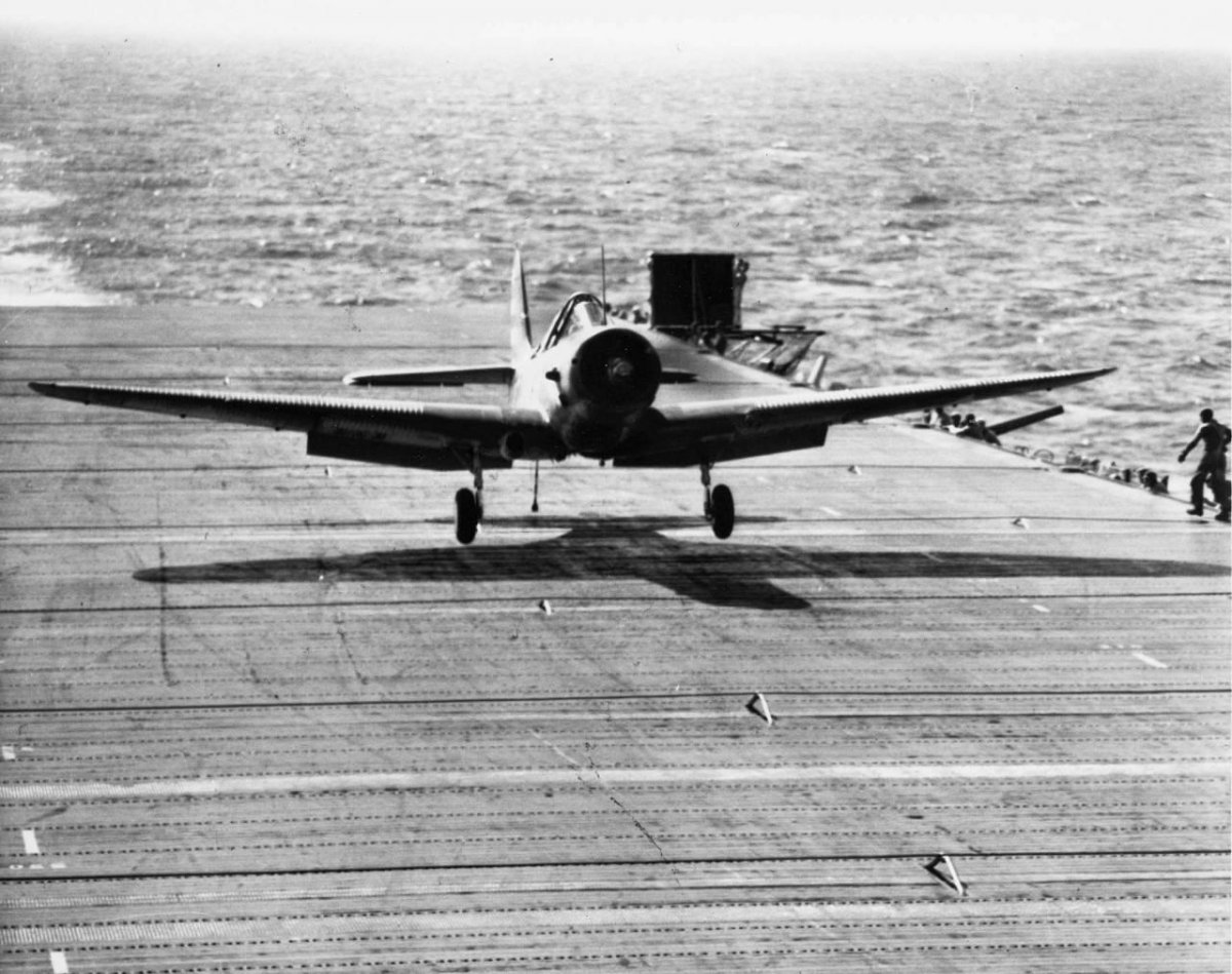 Торпедоносец TBD