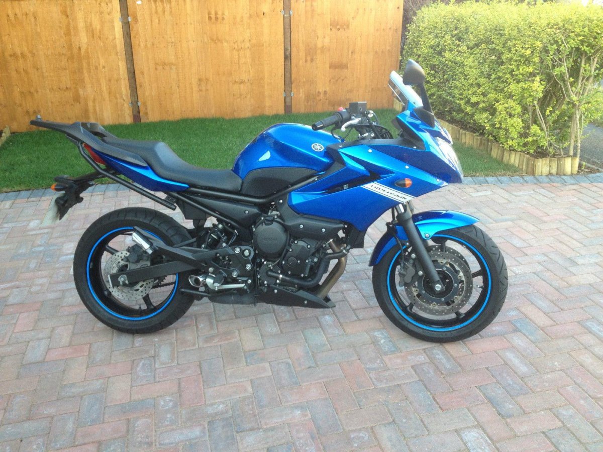 Yamaha xj6 diversion 2011