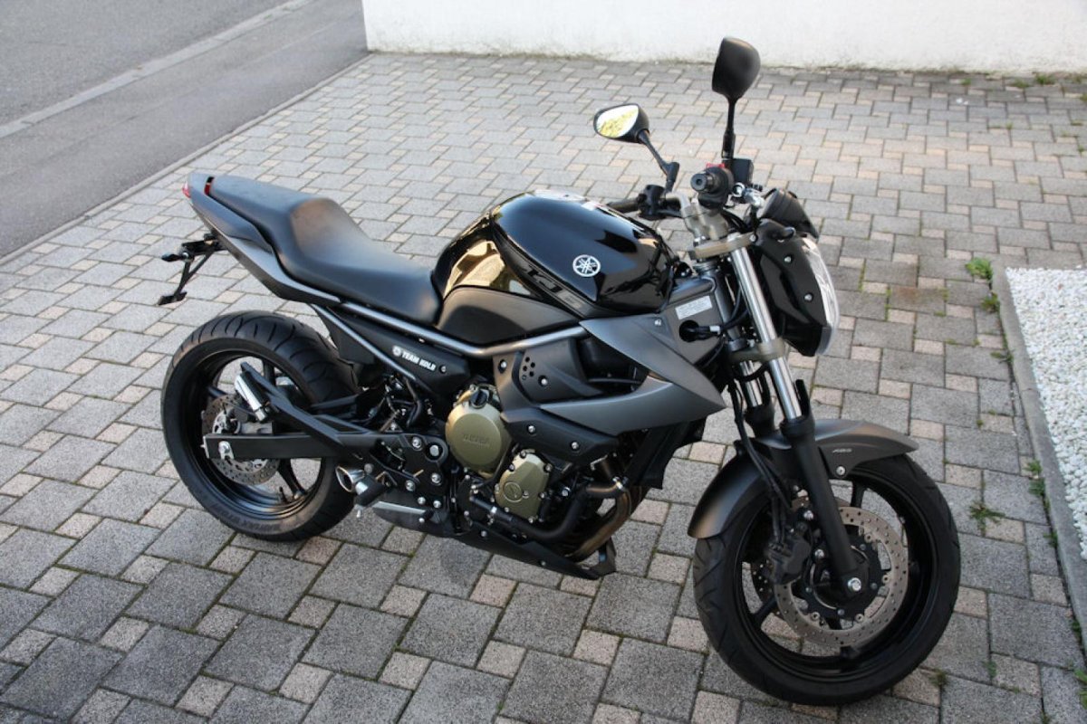 Yamaha xj6 diversion 2009