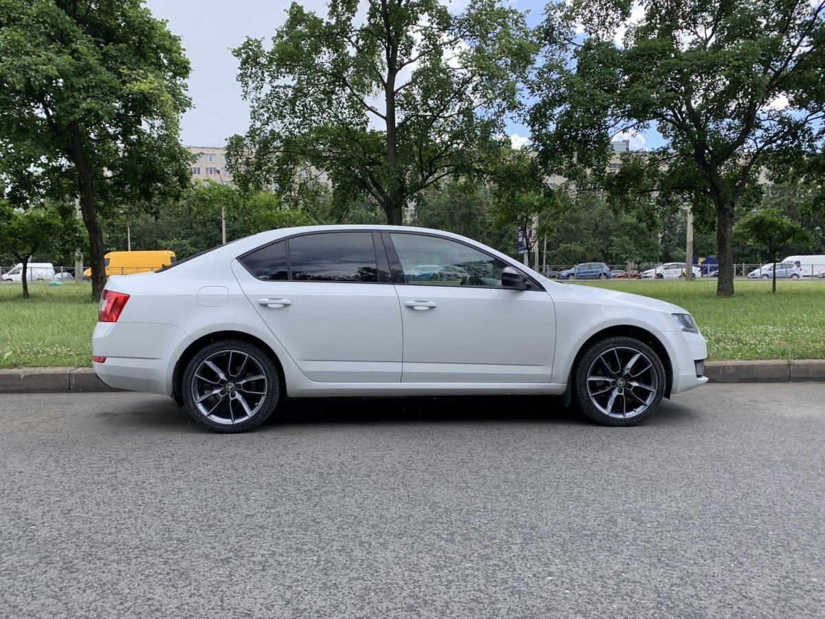 Skoda Octavia r18