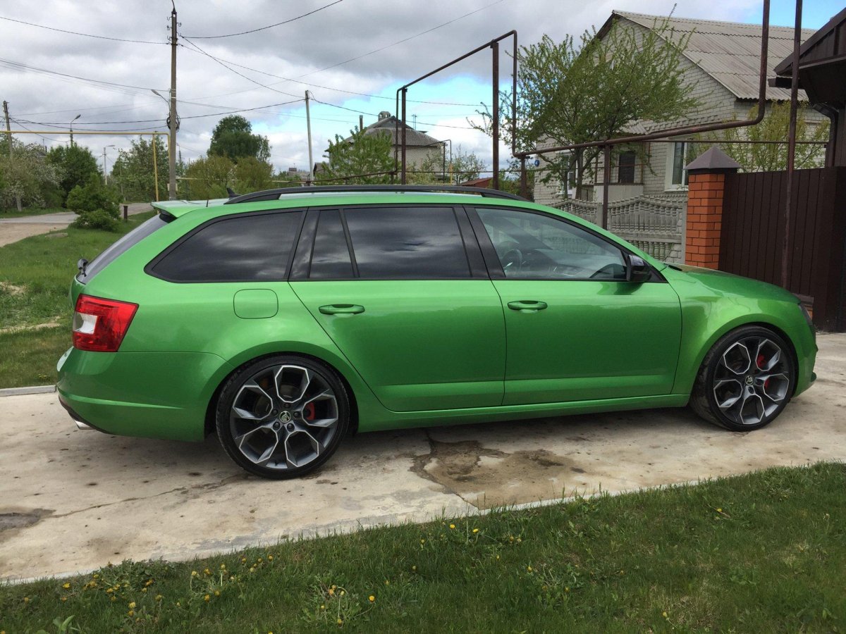 Skoda Octavia r18