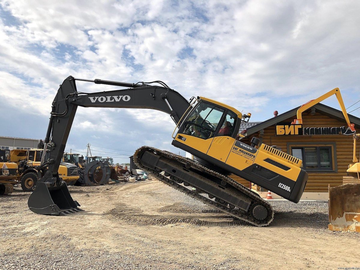 Volvo ec250d