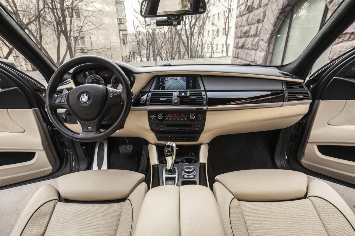 БМВ x5 e70 салон