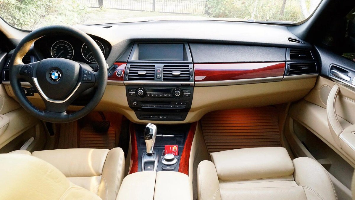 БМВ x5 e70 салон
