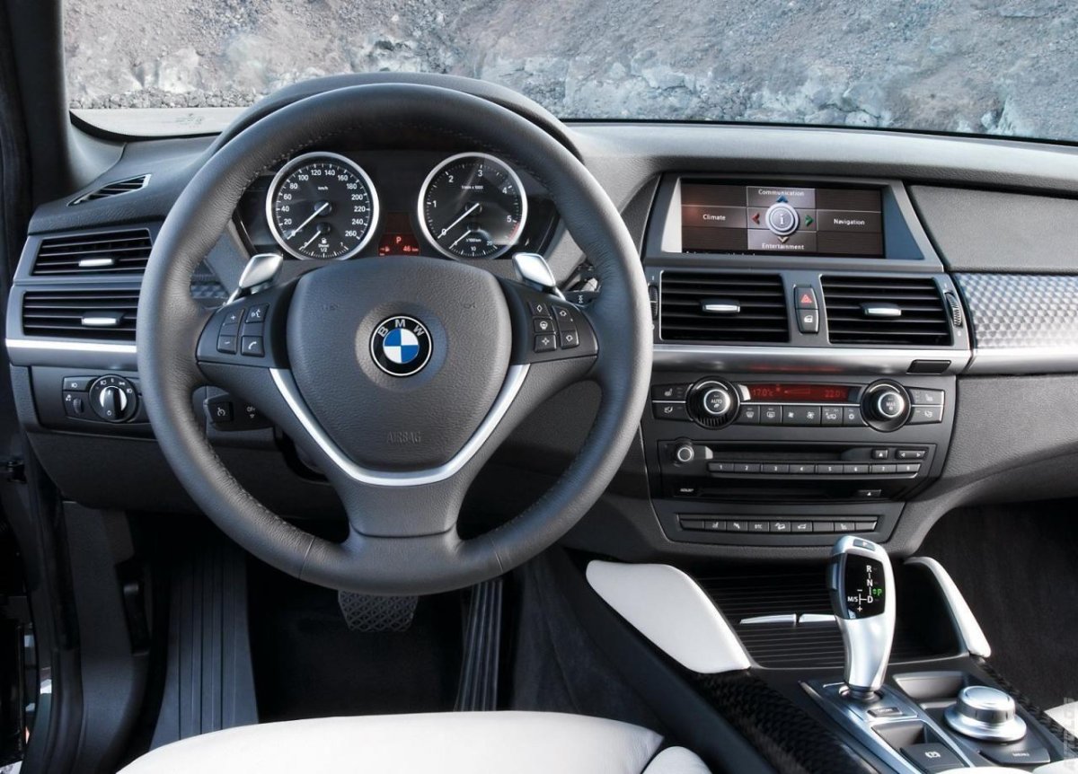 BMW x6 2008 салон