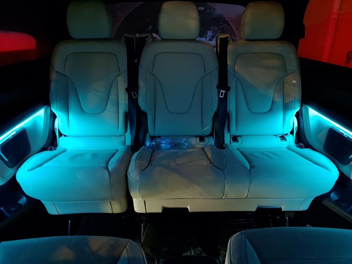 Автомобиль Maxus d90