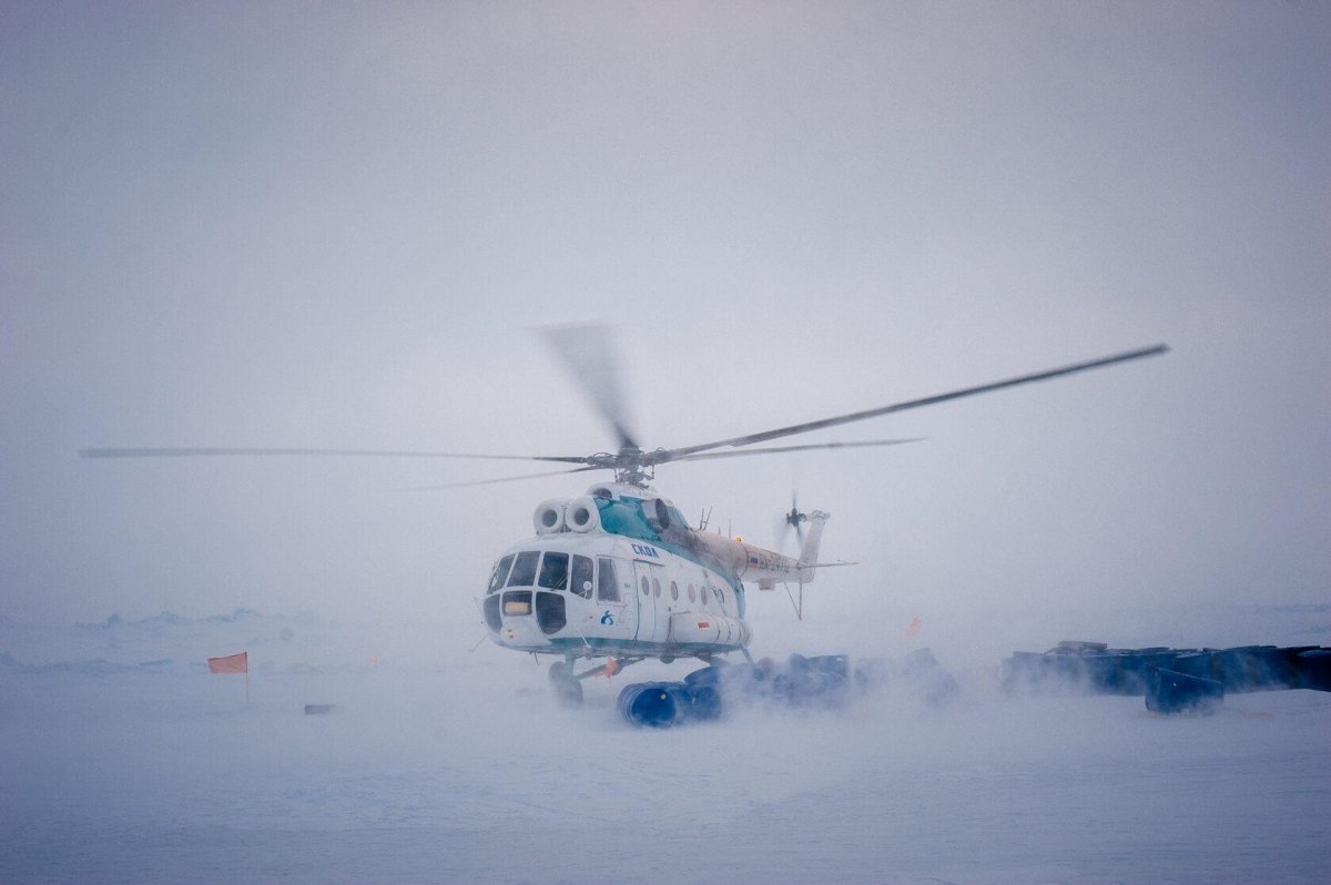 Вертолёт ми-8 Таймыр