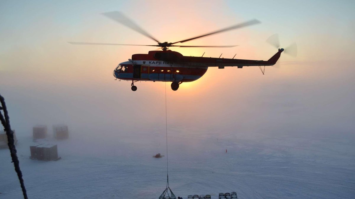 Ми 8 в Арктике