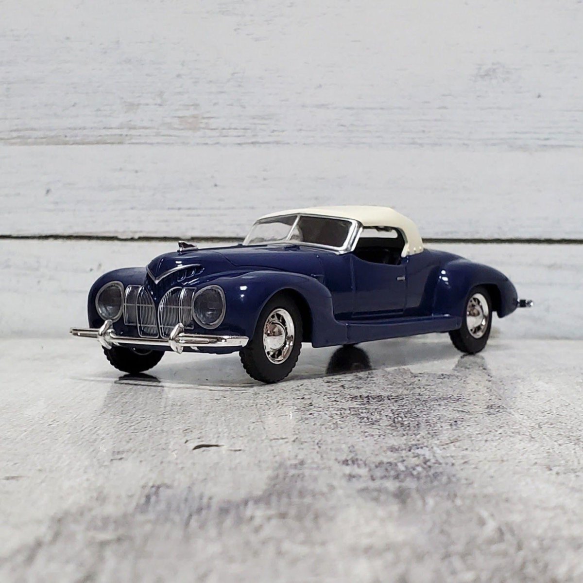 ЗИС 101 модель