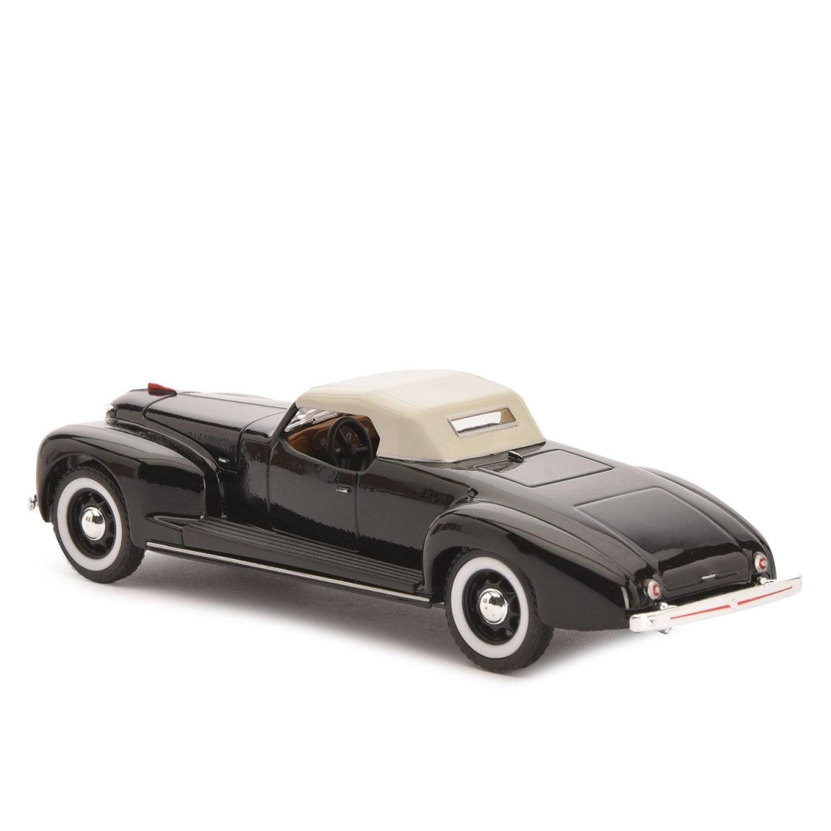 Модель машинки ЗИС-101а спорт