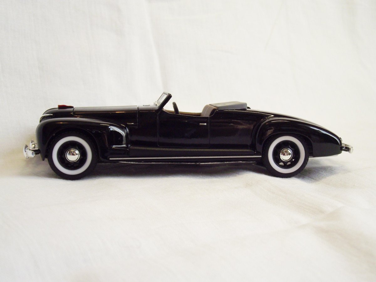 Машина ЗИС-101а спорт