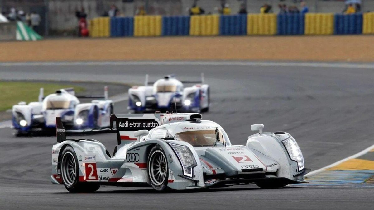 Audi r18 e-tron