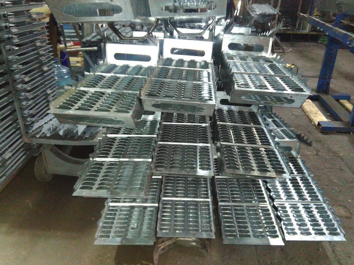 Клавиша соломотряса комбайна Енисей 1200