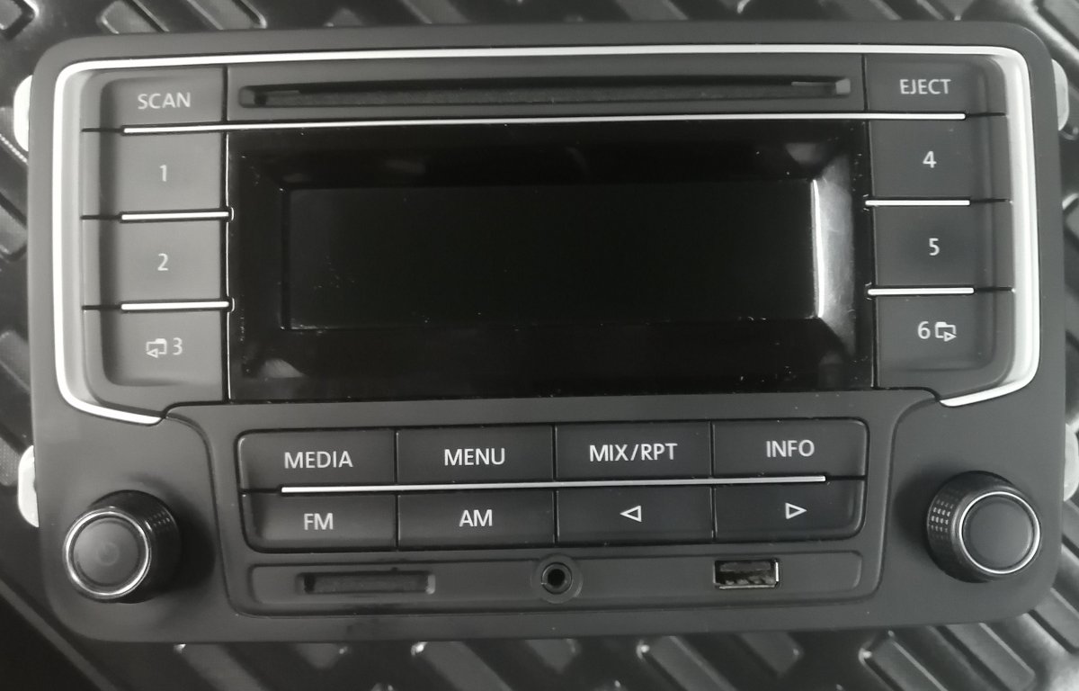 Магнитола поло седан 2014