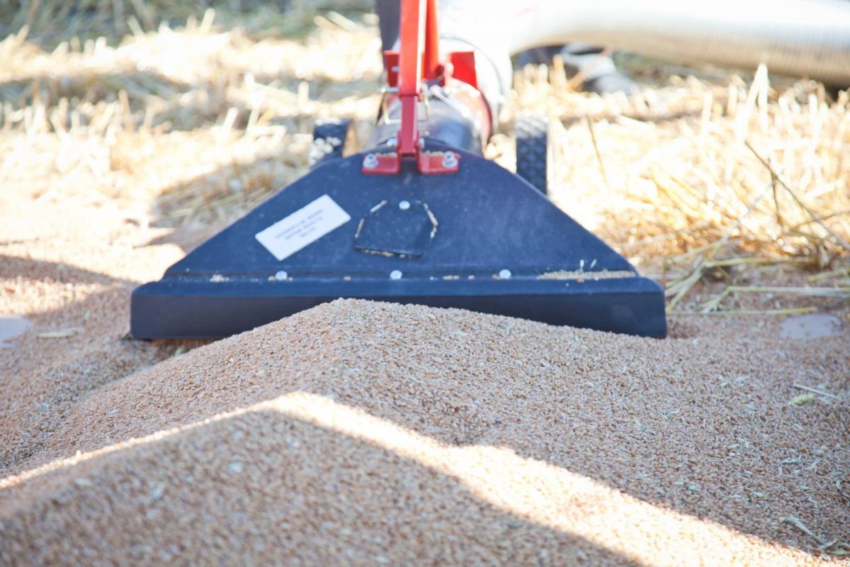 Перегрузчик зерна вакуумный ПЗВ-110