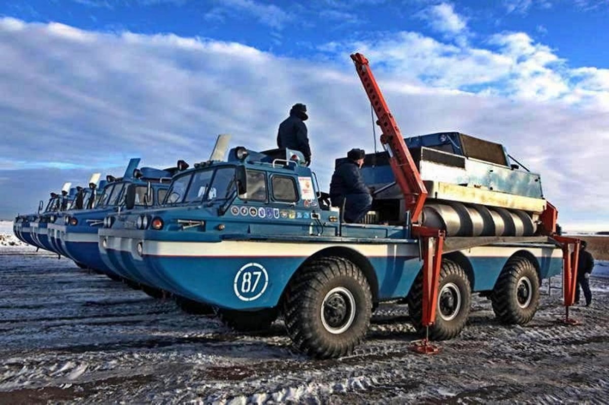 Синяя птица ЗИЛ 4906