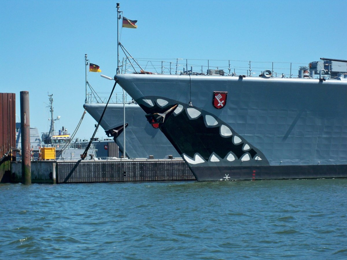 Корабль Таганрог