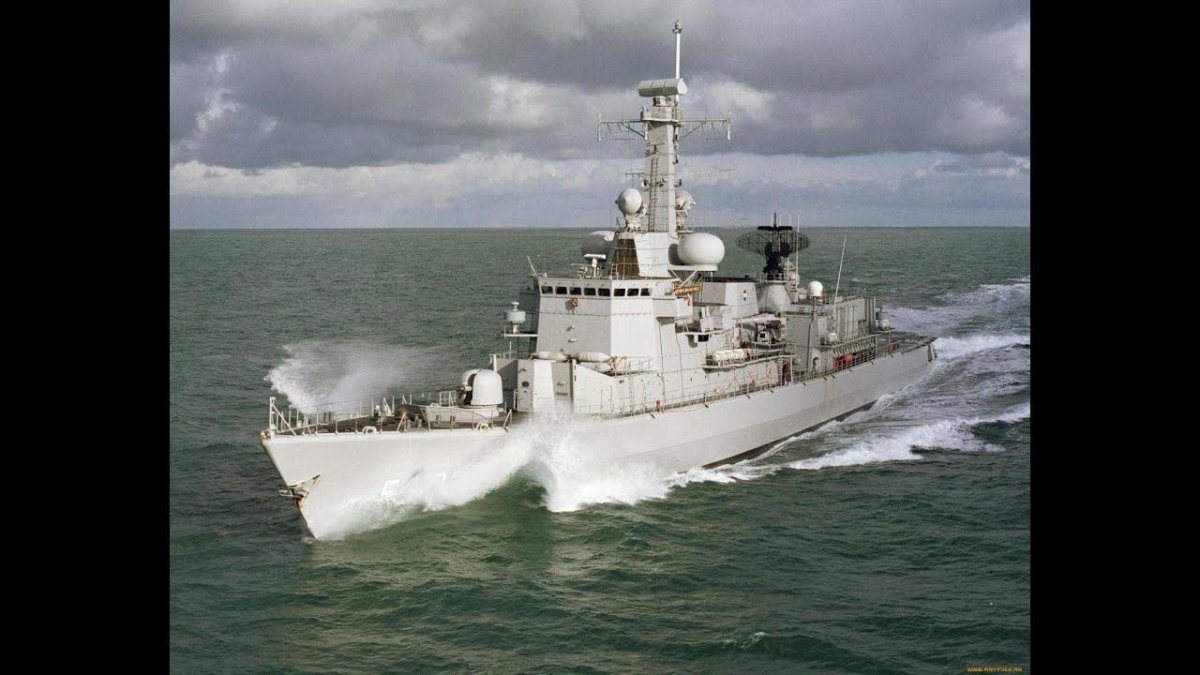 Военный корабль