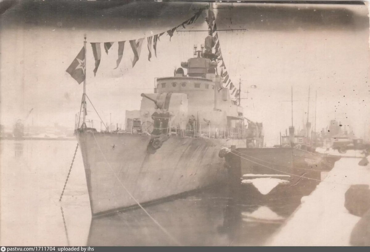 Зоркий эсминец, 1960