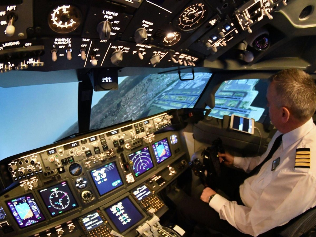 Авиатренажер Боинг 737