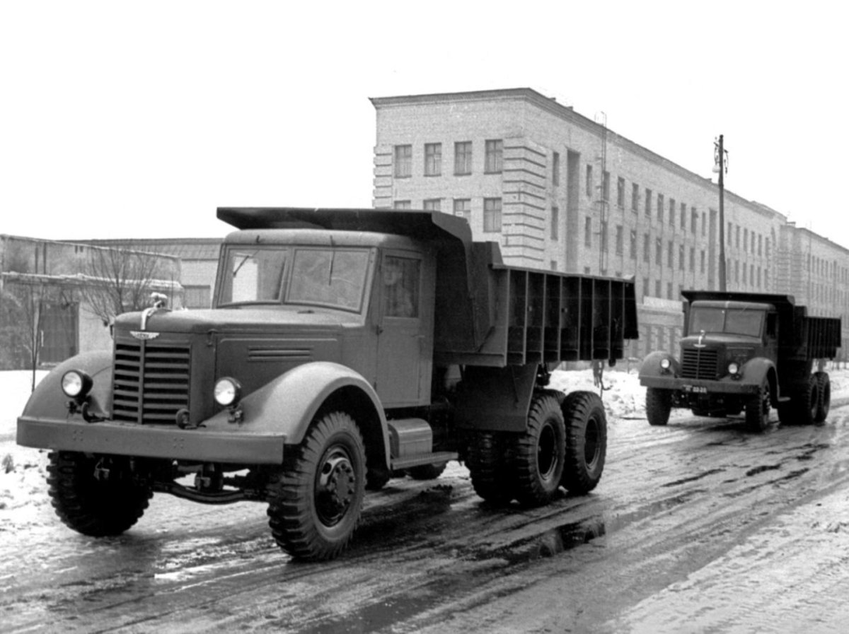 ЯАЗ-210е самосвал