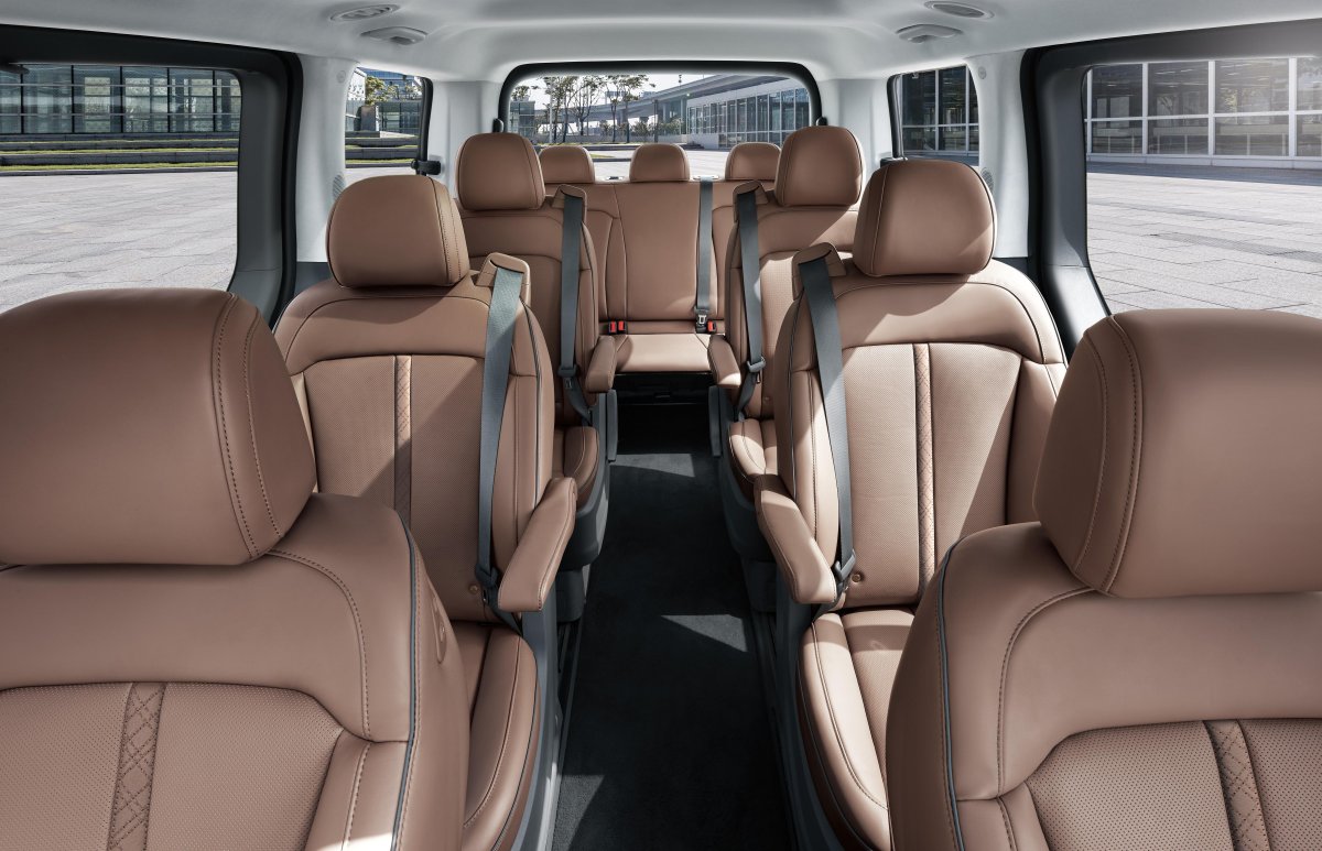 Staria Hyundai минивэн 2021