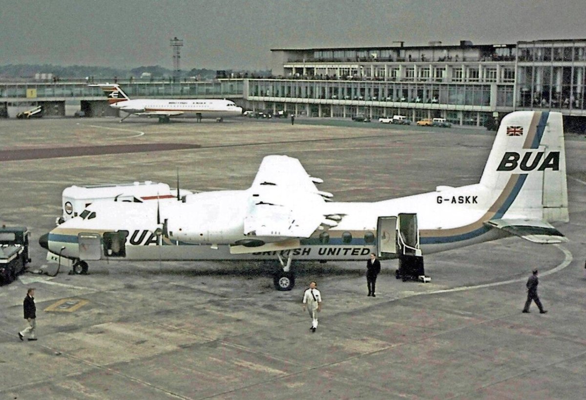 Самолет HPR 7 Dart Herald