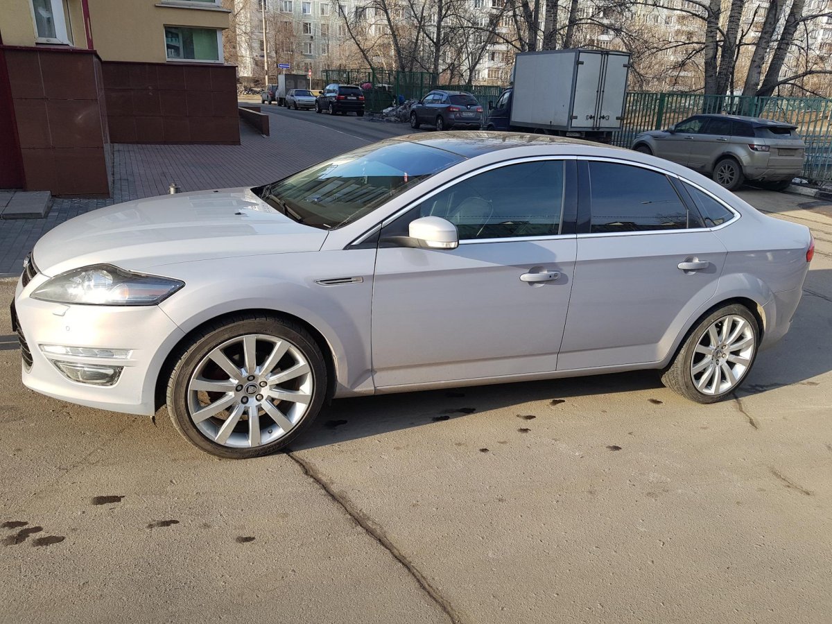 Ford Mondeo r17