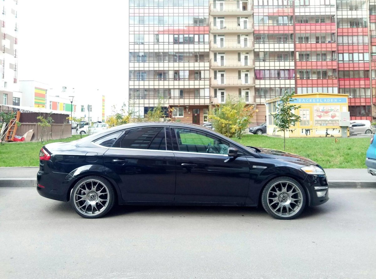 Ford Mondeo 4 r20