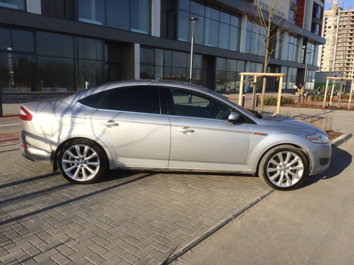 Форд Мондео на 17 дисках