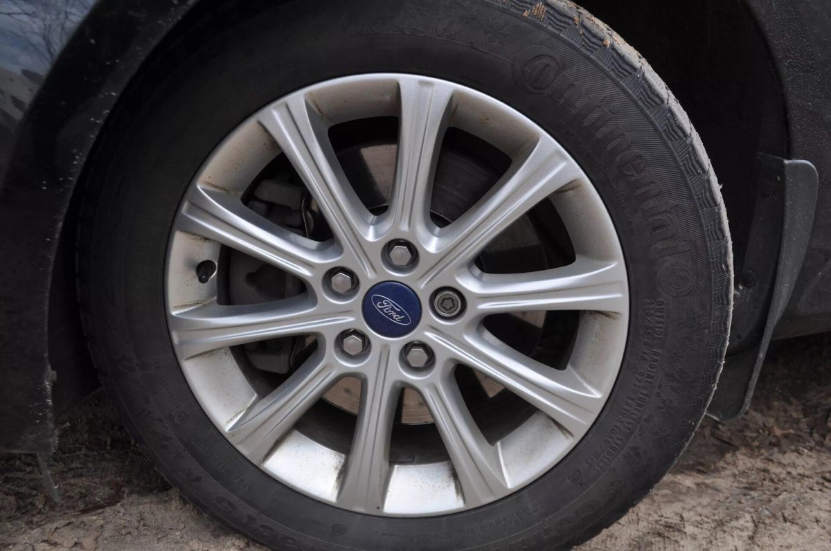 Форд Мондео 4 колеса r16