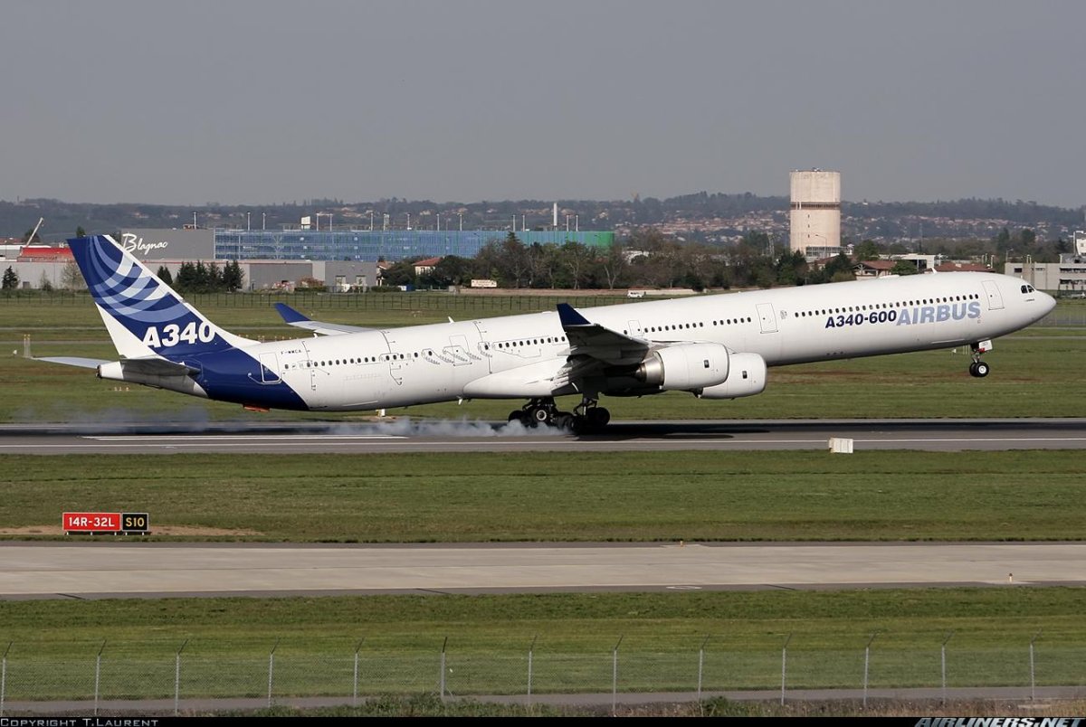 Airbus a340-200