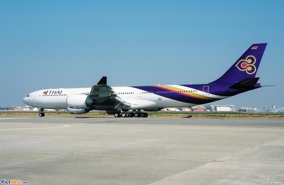 Thai Airways a340