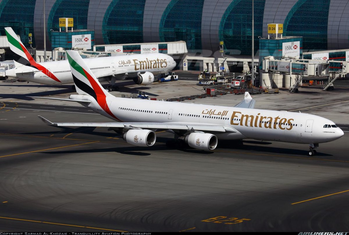 Аэробус а340 Эмирейтс