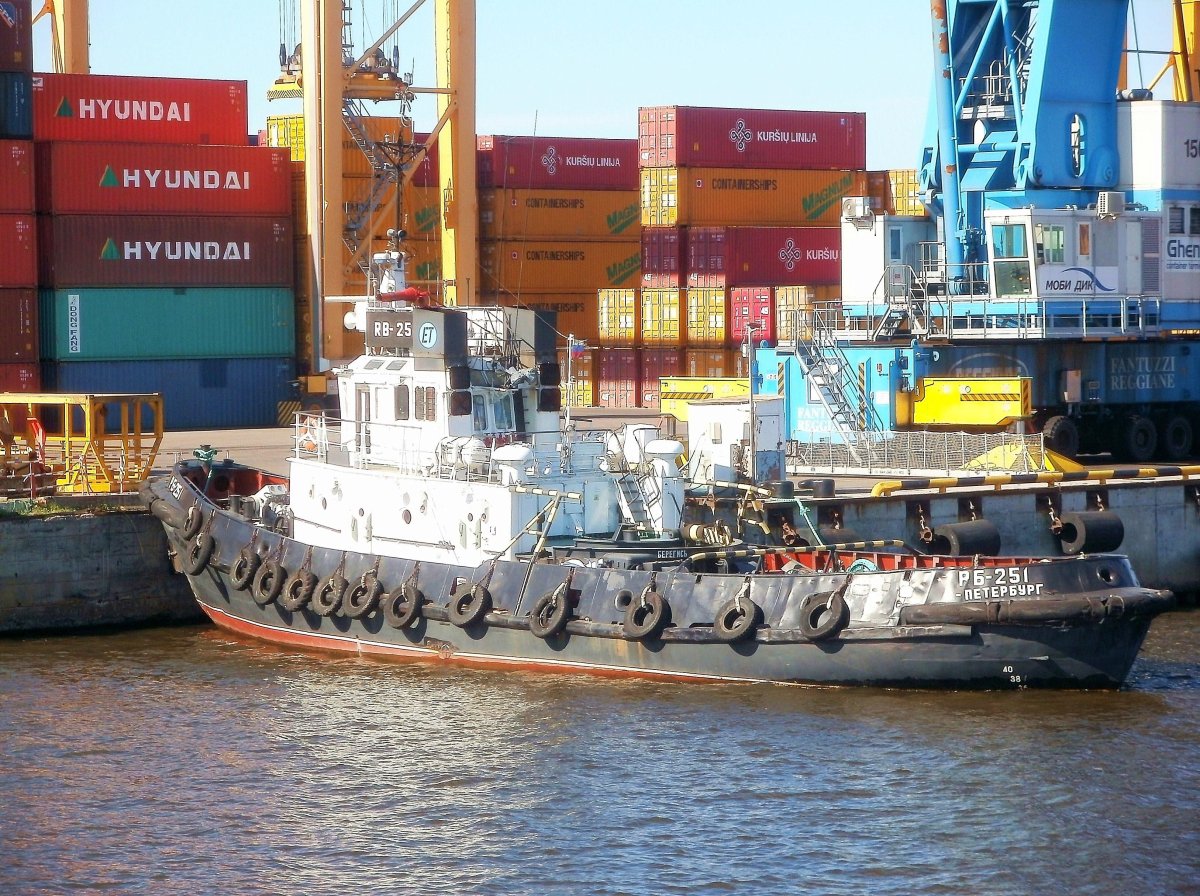 Мачта на буксире