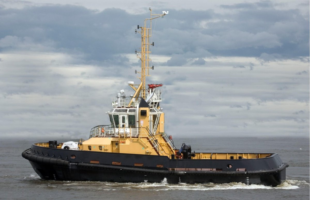 Рейдовый буксир 90600