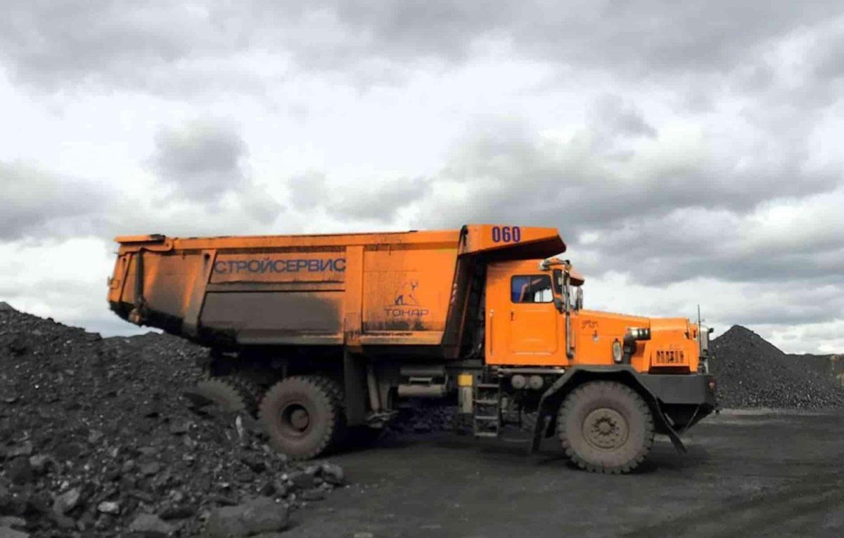 Карьерный самосвал Тонар-7501